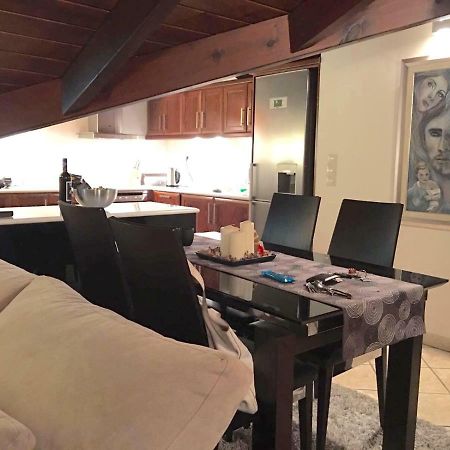 The Loft Apartment คีออส ภายนอก รูปภาพ