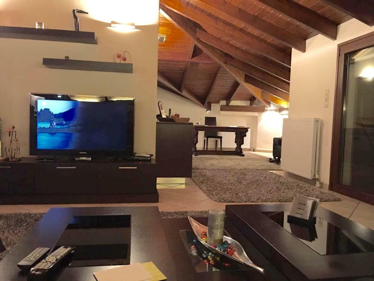The Loft Apartment คีออส ภายนอก รูปภาพ