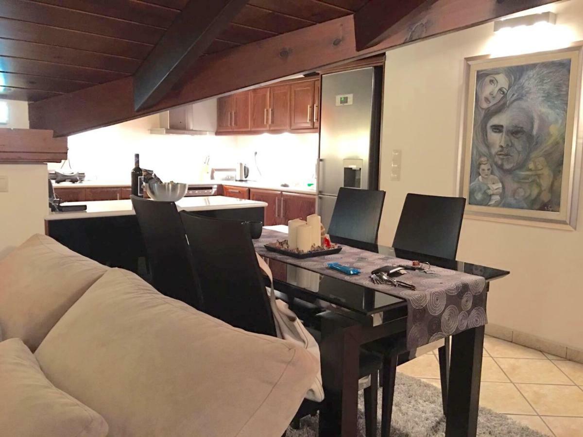 The Loft Apartment คีออส ภายนอก รูปภาพ