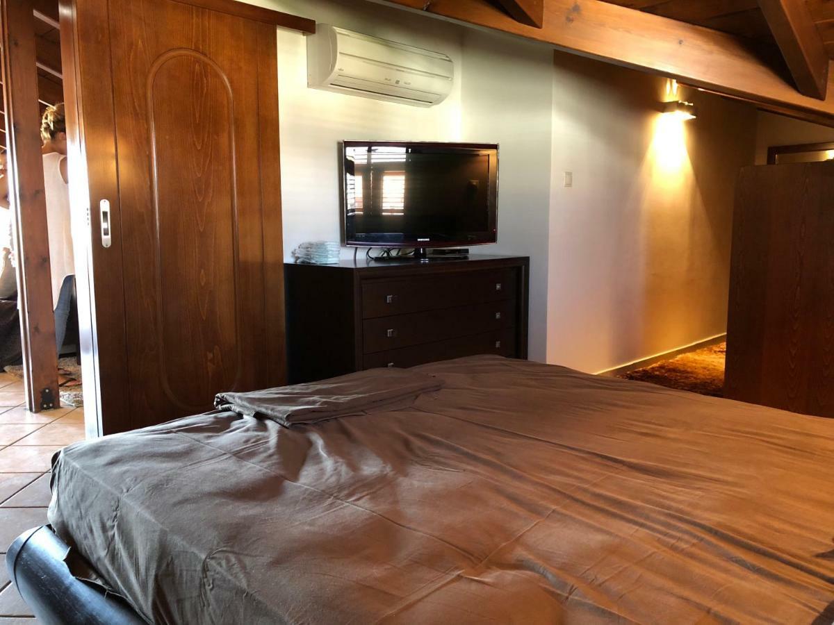 The Loft Apartment คีออส ภายนอก รูปภาพ
