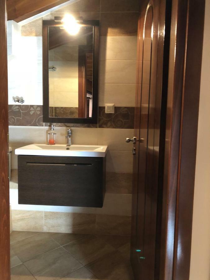 The Loft Apartment คีออส ภายนอก รูปภาพ